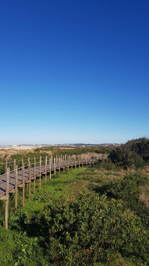 Beachwalk Guesthouse Esmoriz Bagian luar foto