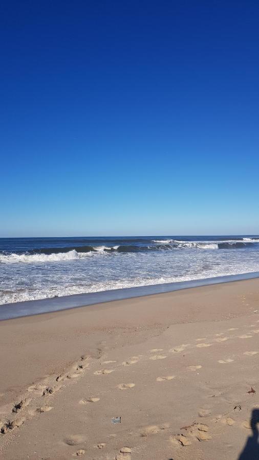 Beachwalk Guesthouse Esmoriz Bagian luar foto