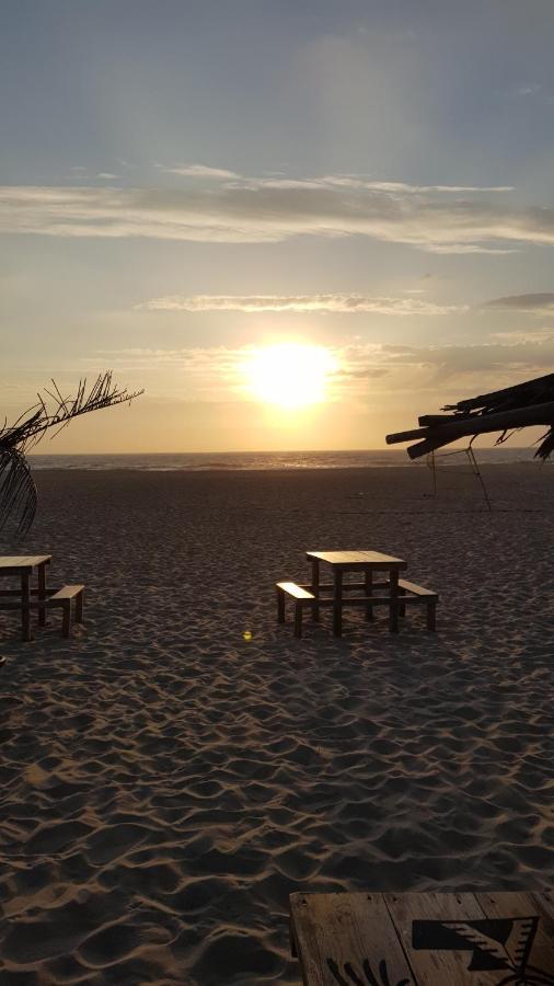 Beachwalk Guesthouse Esmoriz Bagian luar foto