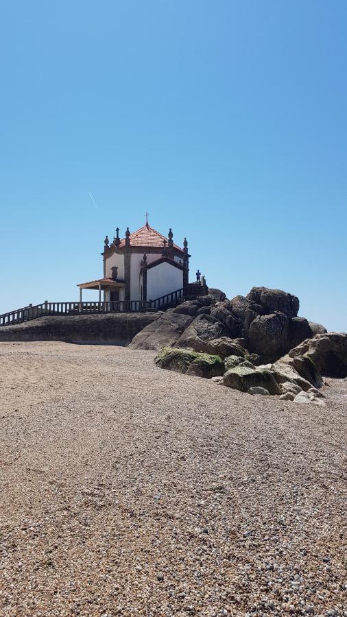 Beachwalk Guesthouse Esmoriz Bagian luar foto