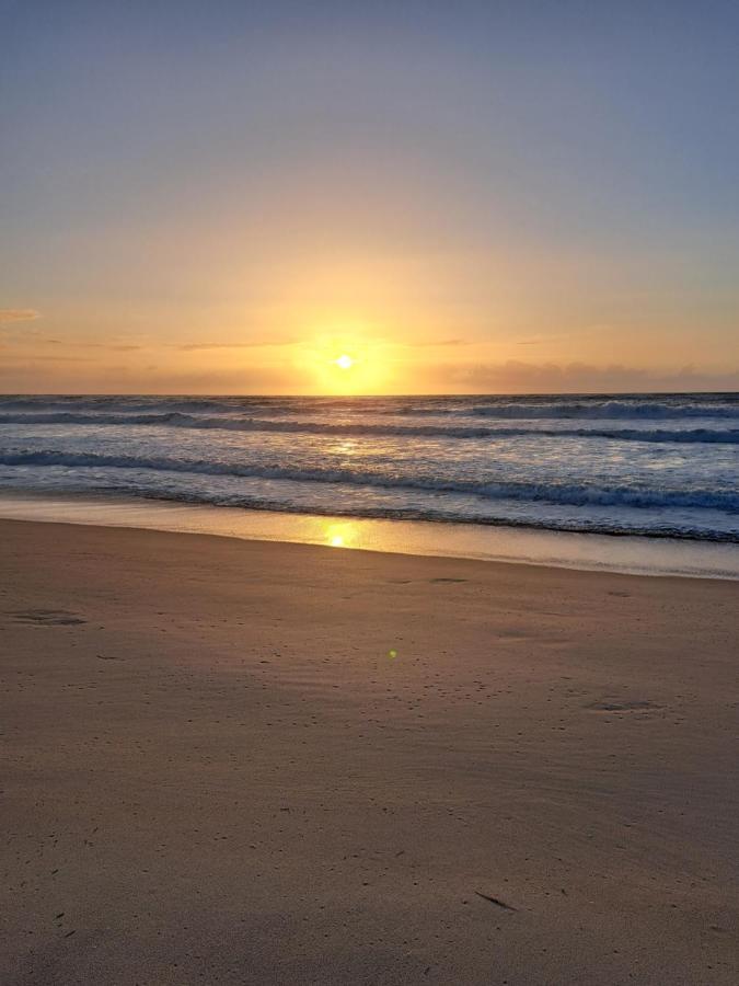 Beachwalk Guesthouse Esmoriz Bagian luar foto