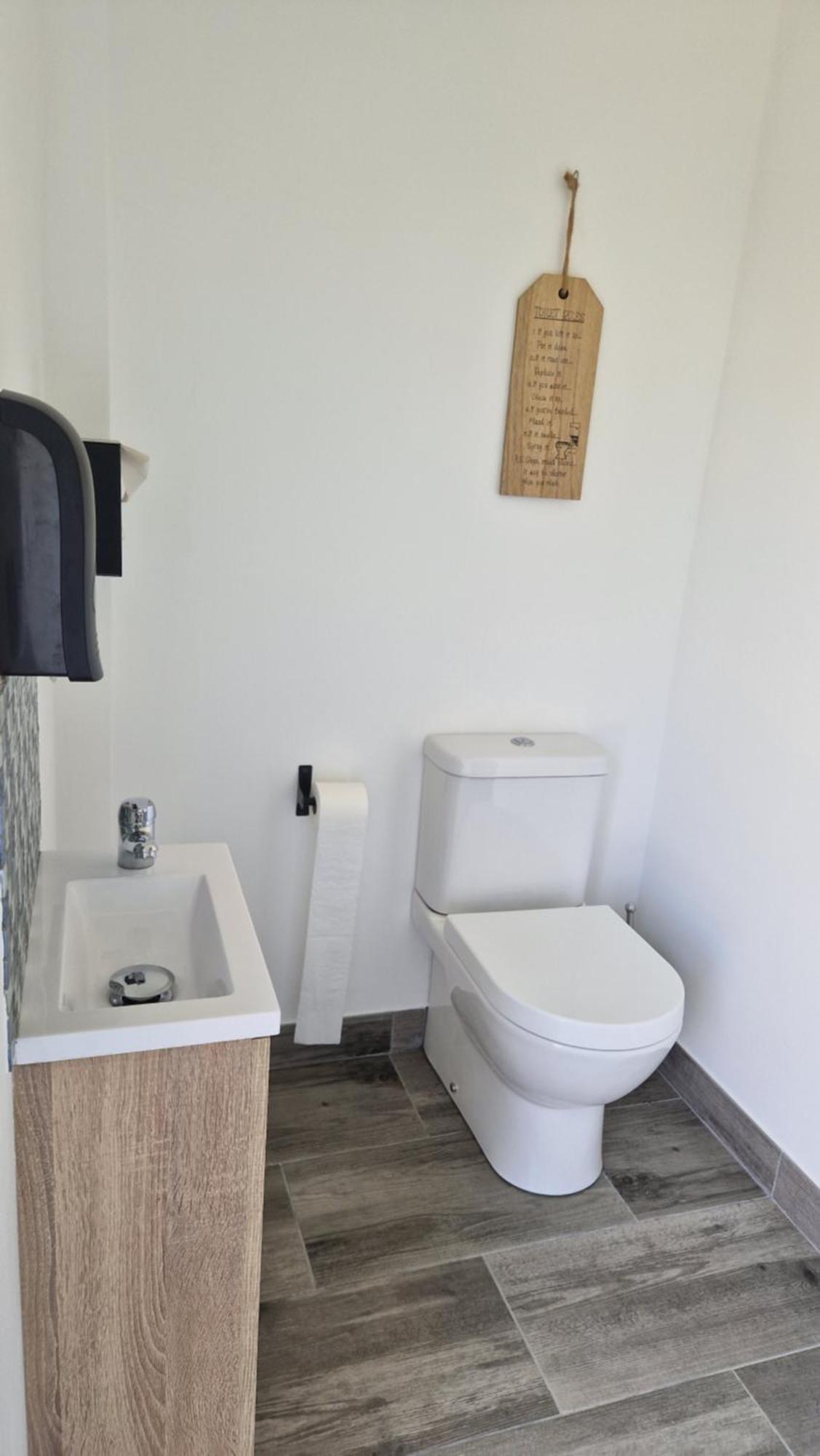Beachwalk Guesthouse Esmoriz Bagian luar foto